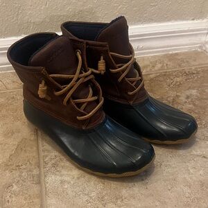 Sperry Two-Tone Leather Boots